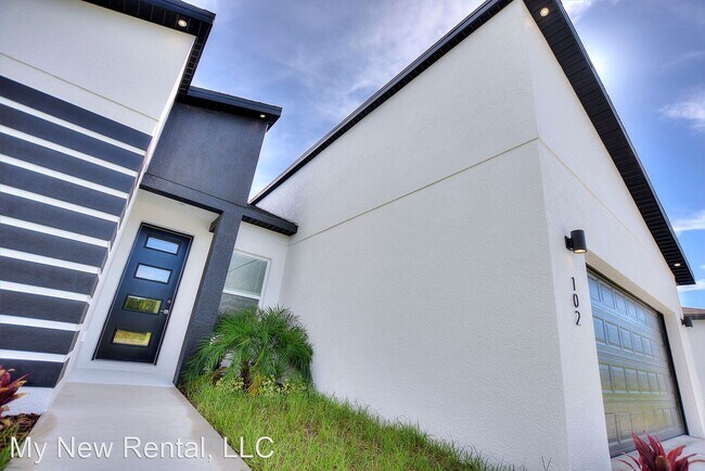 Building Photo - 4 br, 2 bath House - 102 Orchid Court