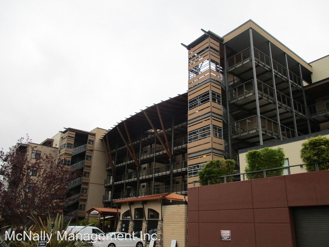 Foto principal - 5204 N Bennett St