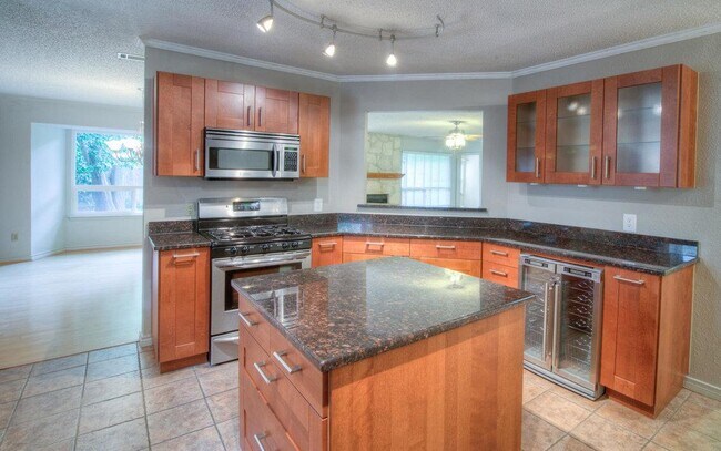 Foto del edificio - 5304 Wolf Run