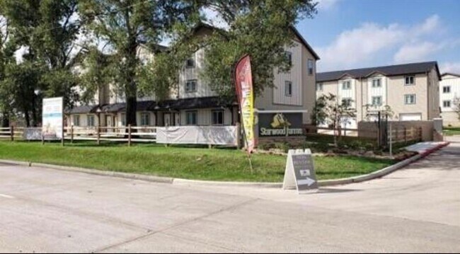 Building Photo - 12603 Telge Rd