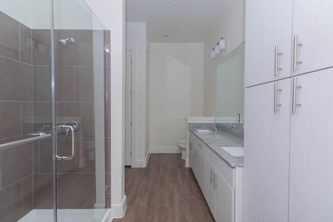 Building Photo - Ivy Point Friendswood