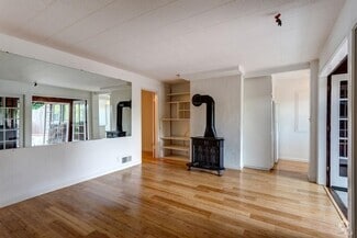 Building Photo - 48-50 Bulkley Ave