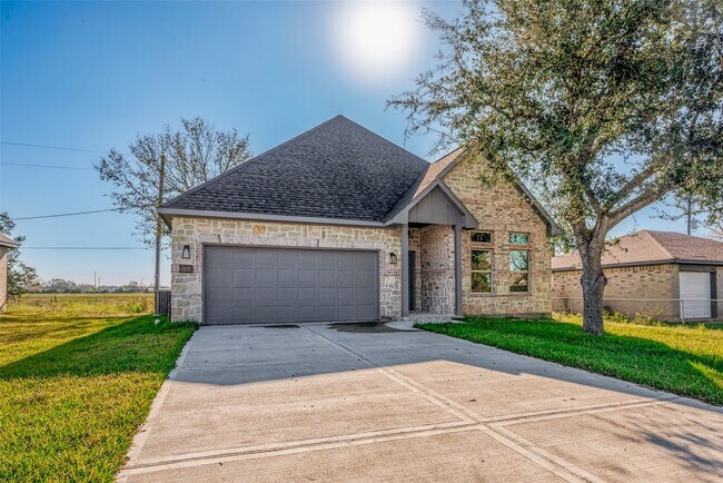 Foto del edificio - 3639 Needville Ave
