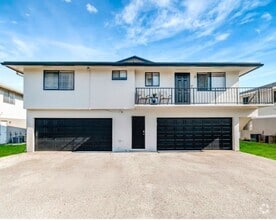 Building Photo - 812 Tiffany Dr W