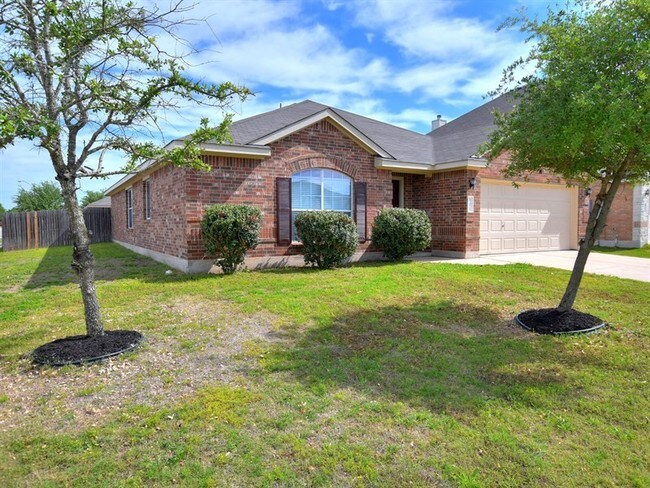Foto del edificio - 301 Peaceful Haven Way