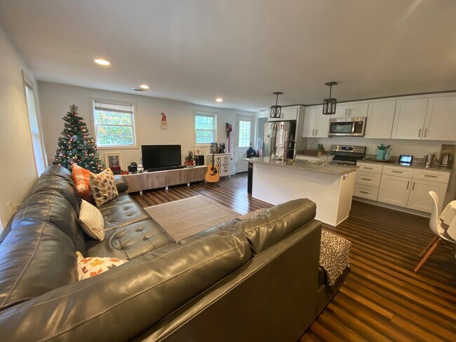 Foto del edificio - 5601 Cherry Hill Rd