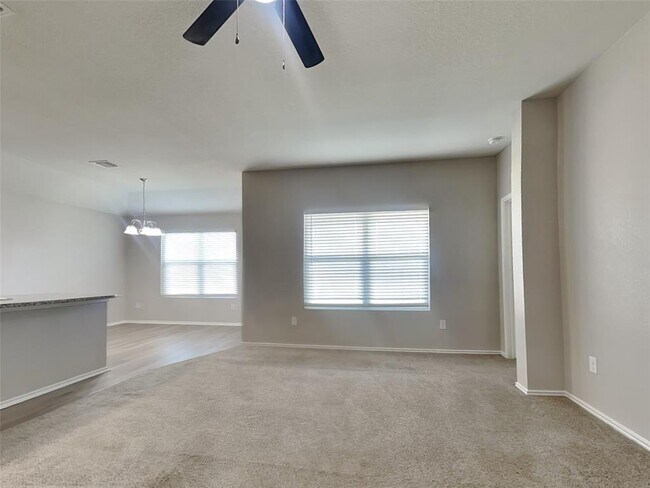 Foto del edificio - 3701 Tilmon Ln.