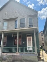 Building Photo - 84-86 Golde St