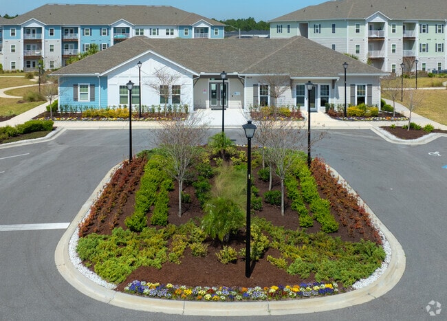 Leasing Office - Argyle Lake at Oakleaf Town Center