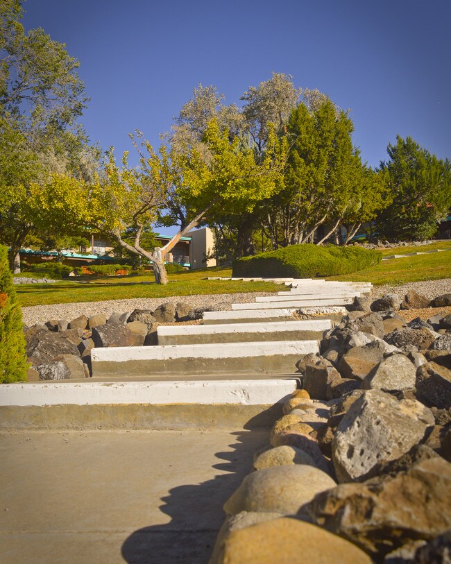 La Casa Loma Apartments Santa Fe, NM