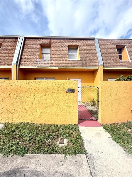 Foto principal - 2625 NW 60th Way