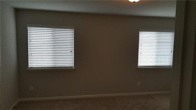 Building Photo - 2308 Lighthouse Dr