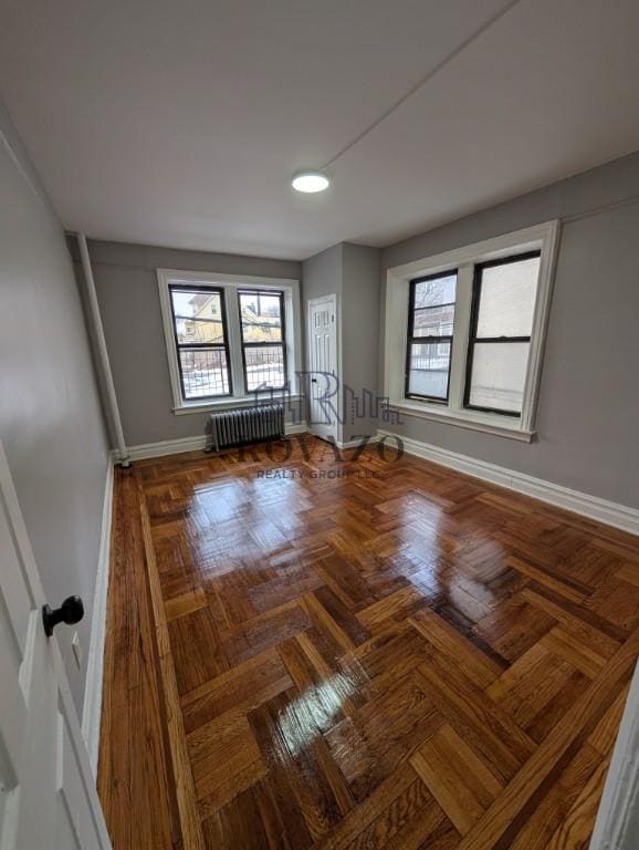 Building Photo - 160 Ellis Ave