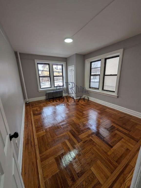 Building Photo - 160 Ellis Ave