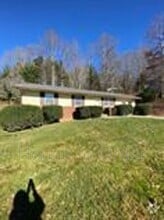 Building Photo - 4 Westwood Dr
