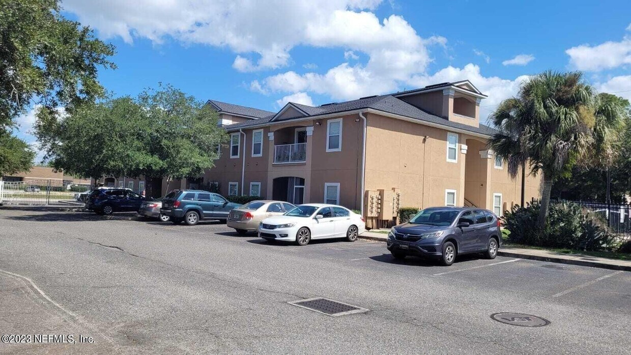 9505 Armelle Way Unit 13, Jacksonville, FL 32257 Condo for Rent in Jacksonville, FL