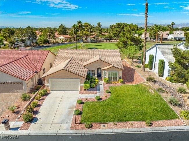 Building Photo - 5005 Cliffrose Dr