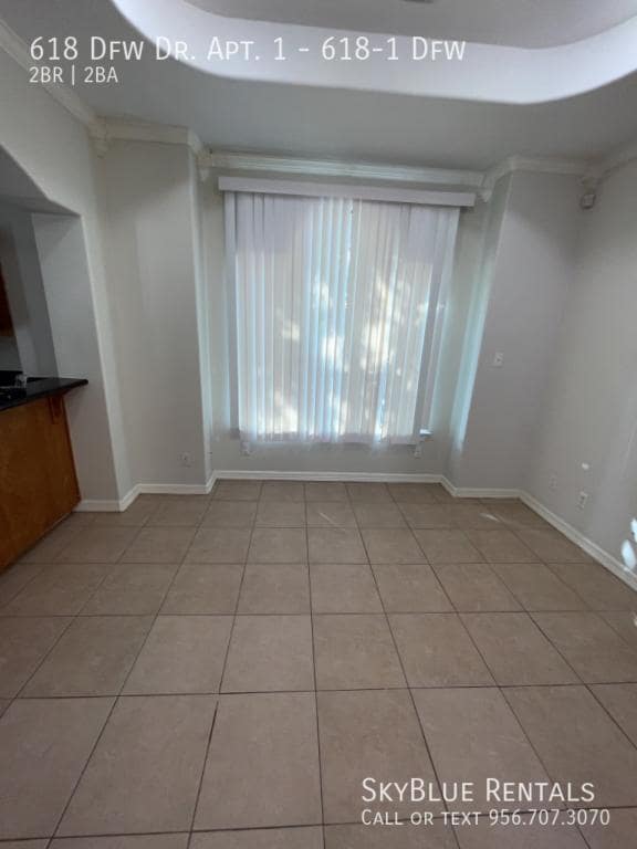 Building Photo - 618 DFW Dr