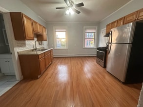 Building Photo - 30 Hawthorne St