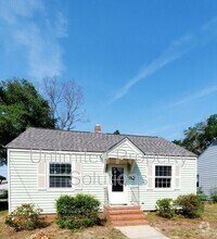 Building Photo - 2050 Burnett Blvd
