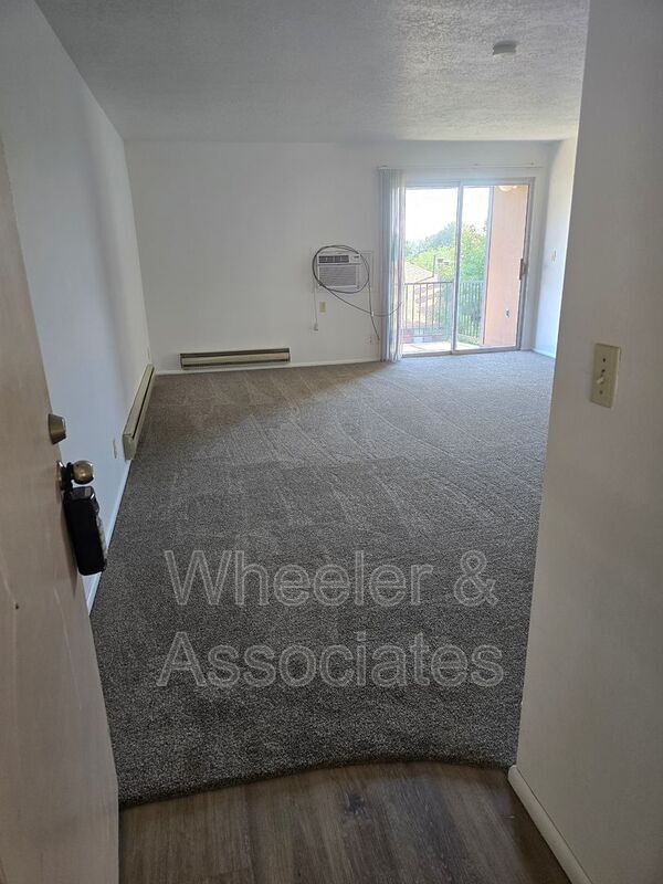 Building Photo - 1776 E 5625 S