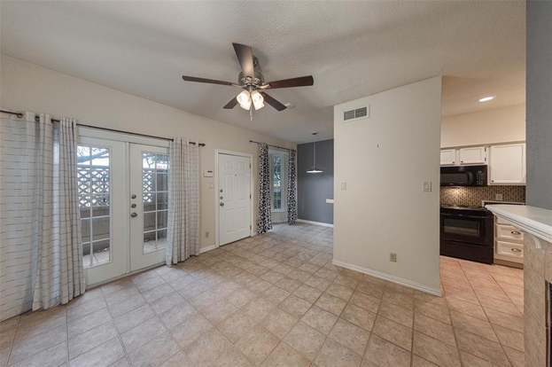 Foto del edificio - 2121 El Paseo St