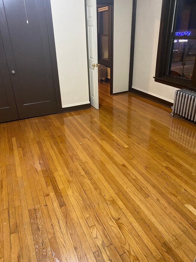Foto del edificio - 7852 S Colfax Ave