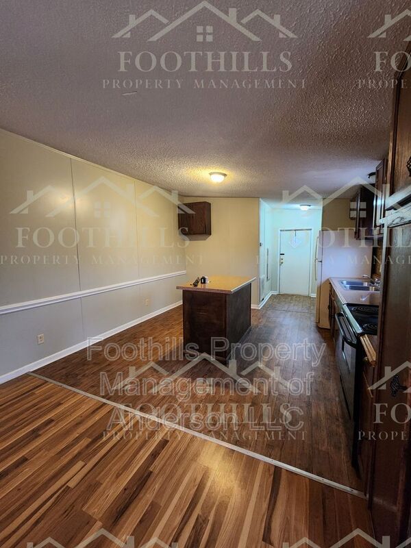 Building Photo - 144 G St