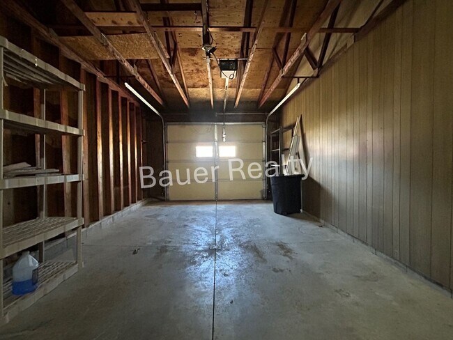 Building Photo - wj232