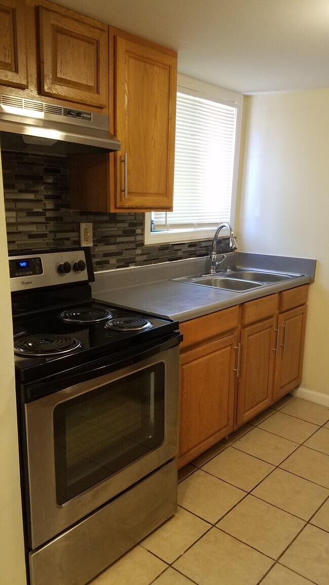 Foto del edificio - Pine Cove Apartments