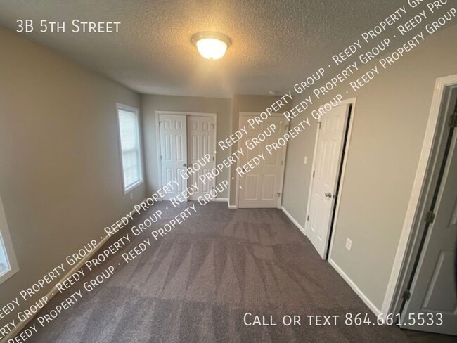 Building Photo - 3B 5th Street-