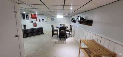 Building Photo - 105 Keefer Rd