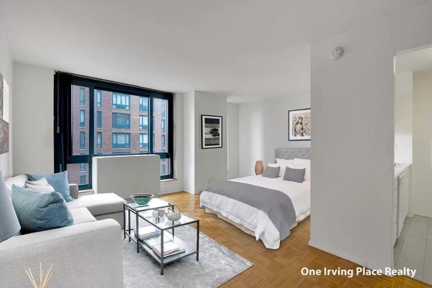 Primary Photo - 0 bedroom in NEW YORK NY 10010
