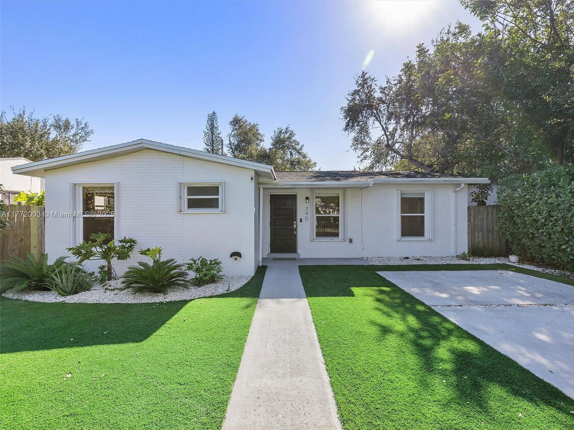 Foto principal - 340 NW 45th St