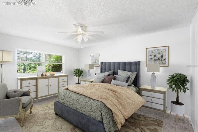 Building Photo - ST PETE APARTMENT FOR RENT!!