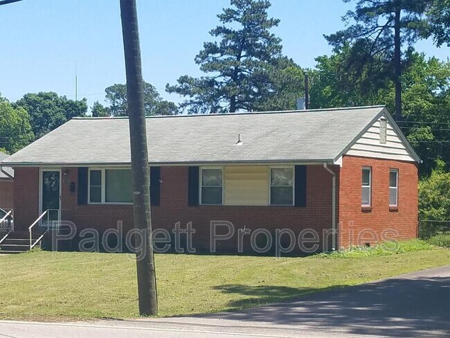 Foto del edificio - 410 Beulah Rd