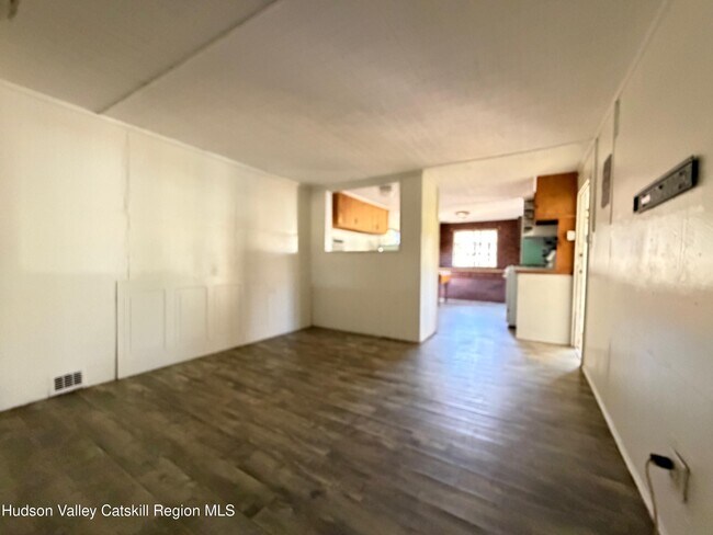 Foto del edificio - 384 Glenerie Blvd