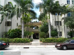 Building Photo - 3055 NW 126th Ave