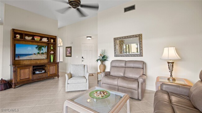 Foto del edificio - 577 Beachwalk Cir