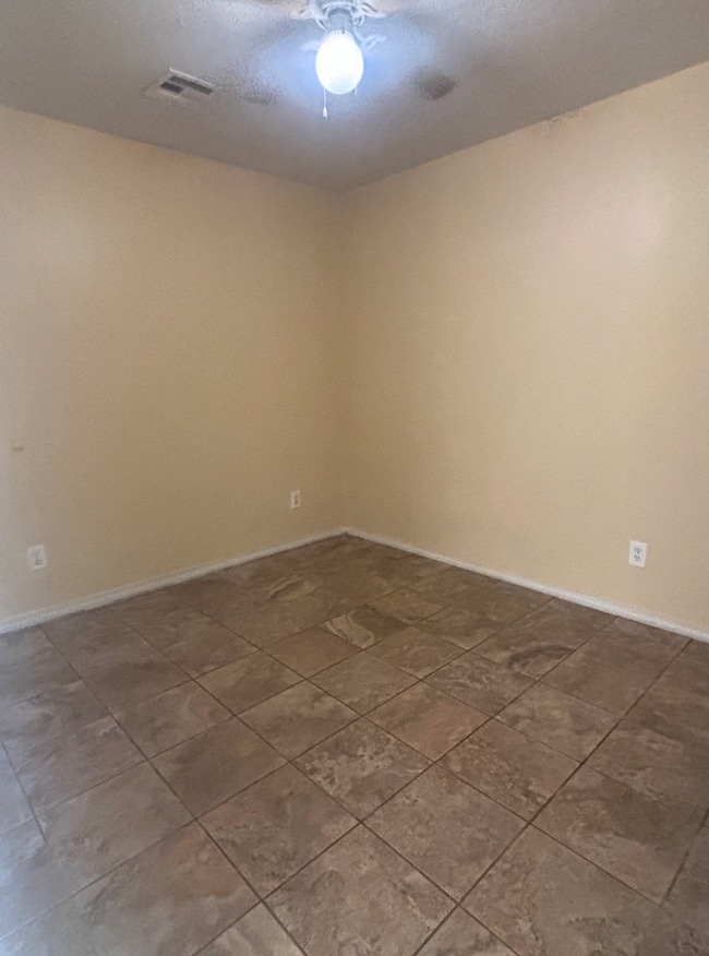 Building Photo - 9356 S 430 Rd