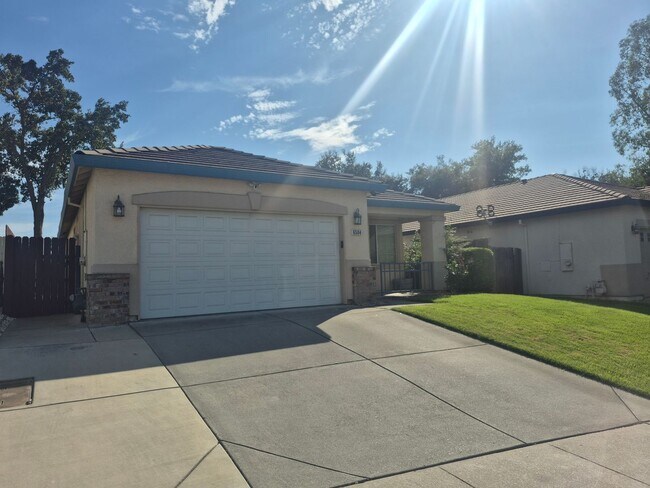 Foto del edificio - 6504 Trailride Way