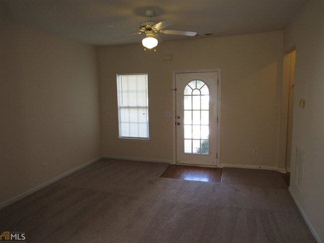 Building Photo - 4815 Tangerine Cir