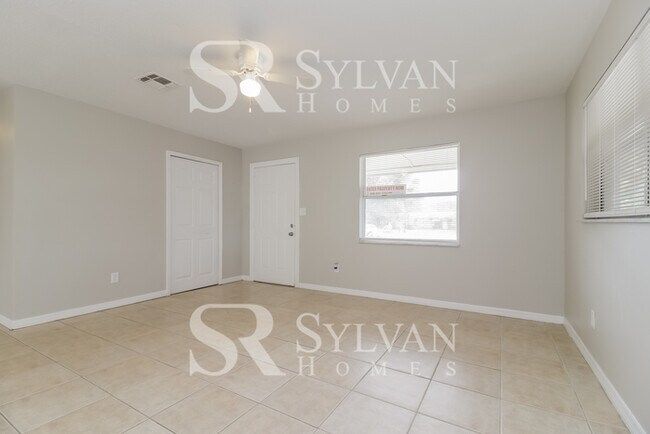 Foto del edificio - Updated 3 bedroom rancher!