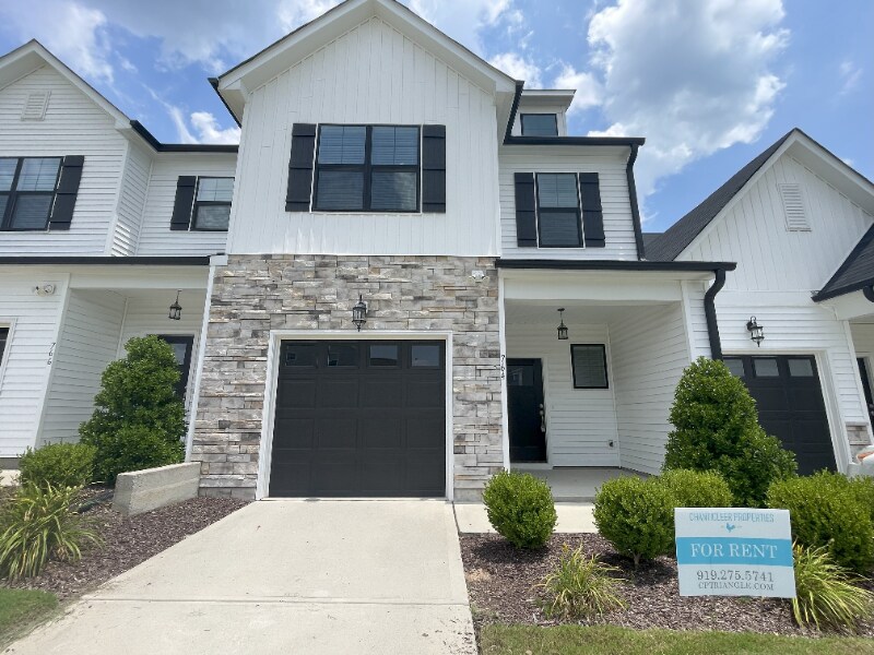 Foto principal - 764 Putney Hl Rd