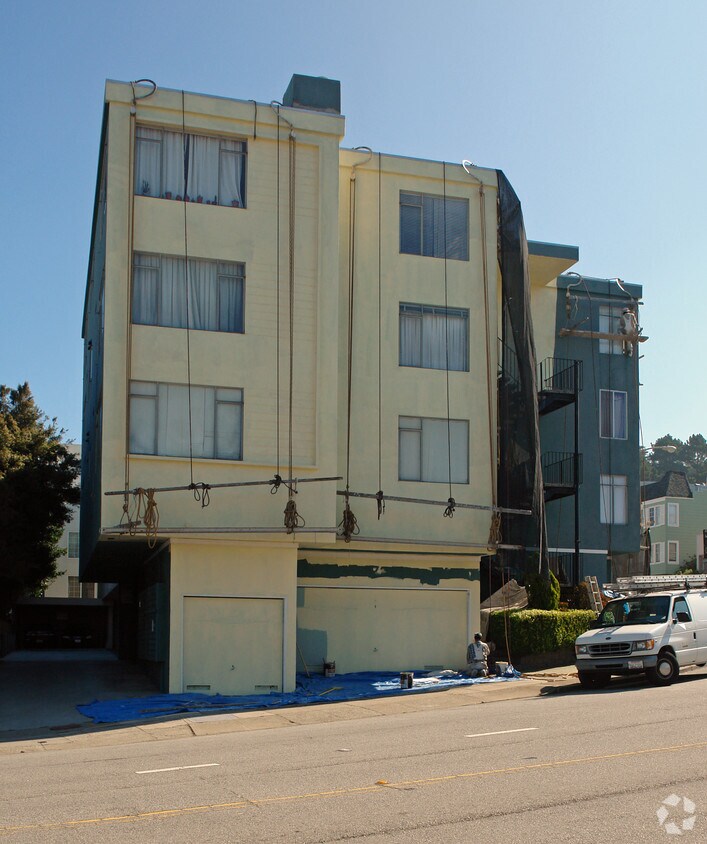 Foto del edificio - 838 Anza St