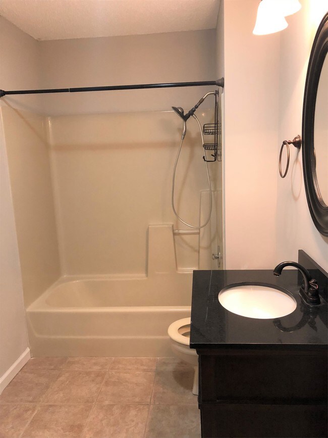 Foto del edificio - 9009 Fountain Brook Ln