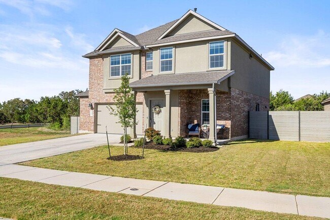 Building Photo - 440 Wolf Springs Rd