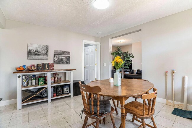 Foto del edificio - 842 5th St NW