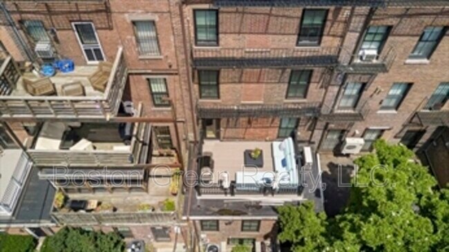 Foto del edificio - 55 E Springfield St