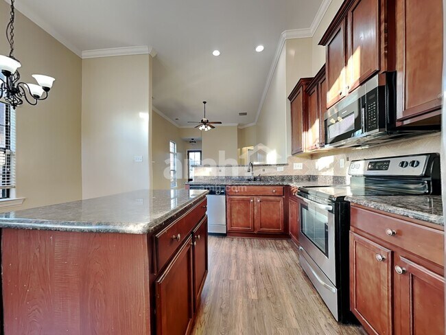 Foto del edificio - 7965 River Mist Dr